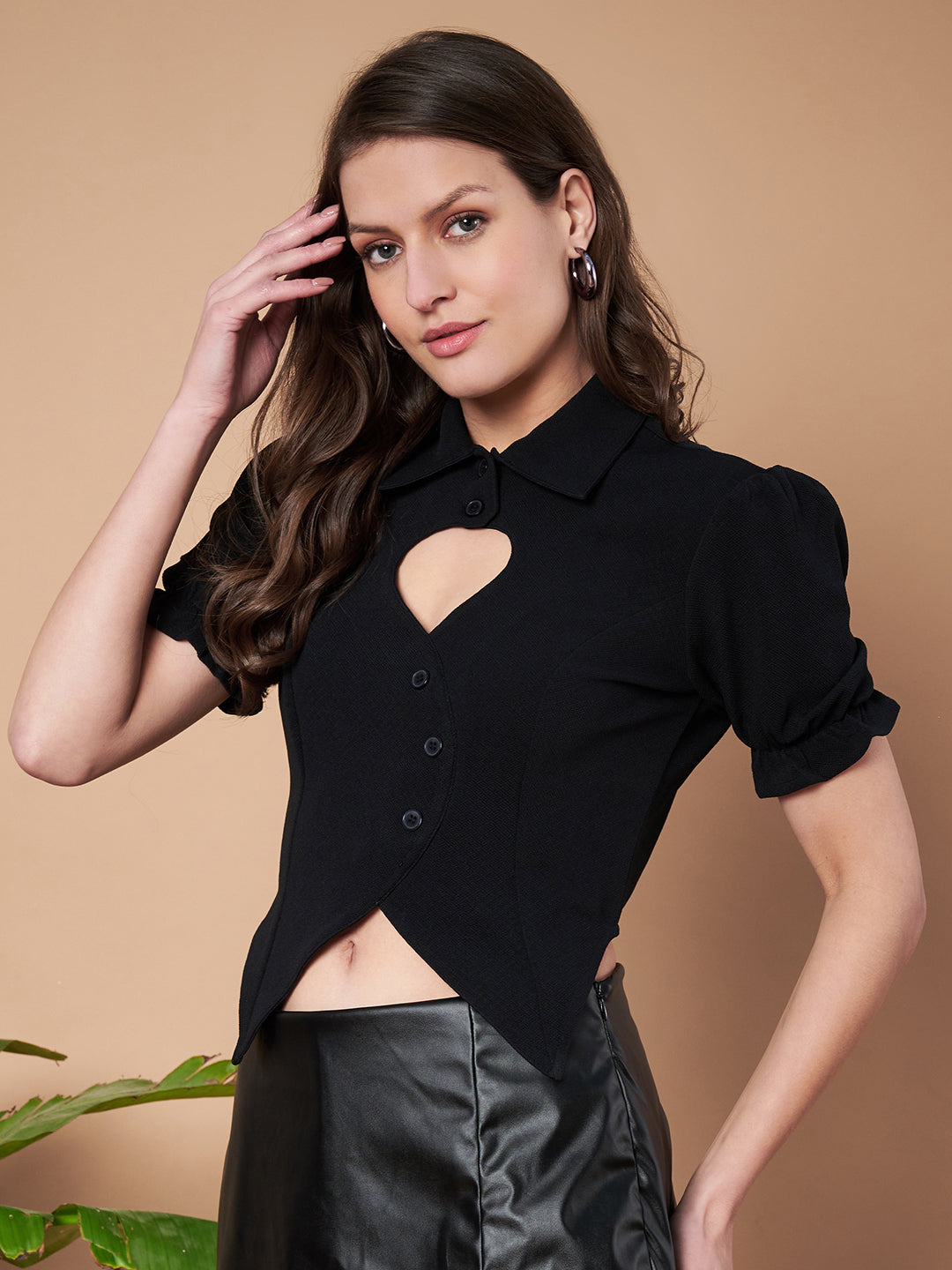 Women Black Floral Printed Puff Sleeves Fitted Crop Top