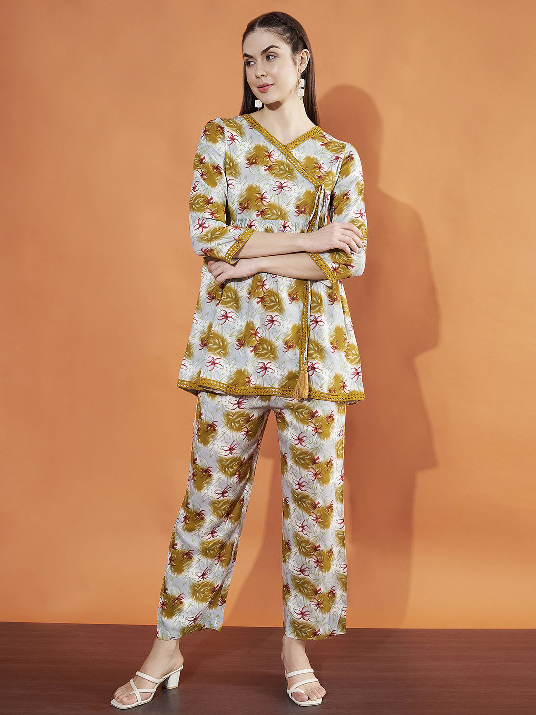 Women Mustard Floral Printed Pure Cotton Co-Ord Set