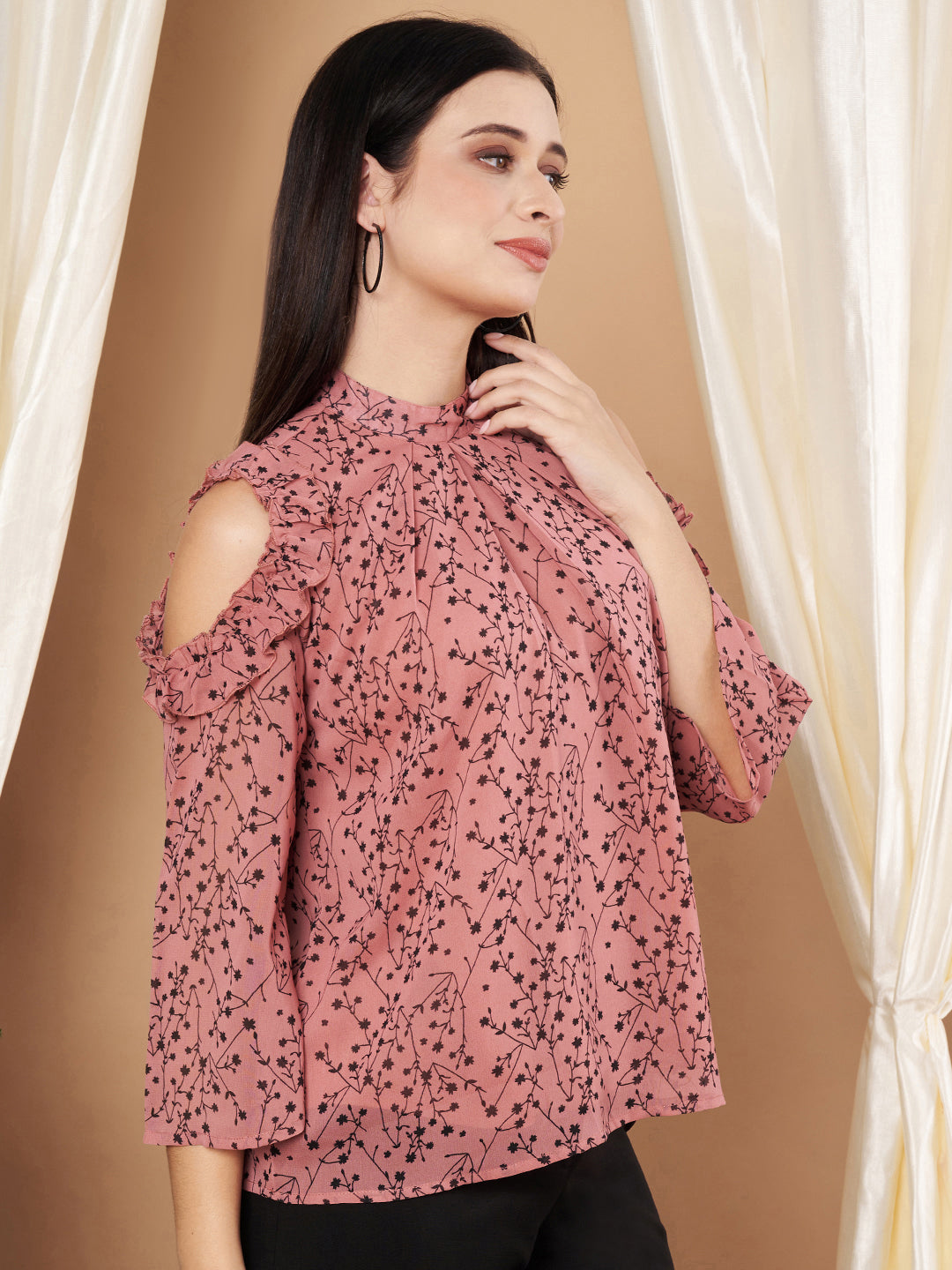 Women Cold Shoulder Sleeves Floral Print Pink Top