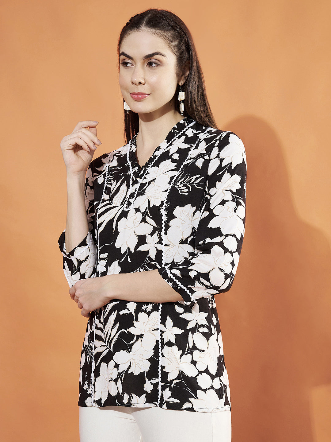 Women Regular Sleeves Floral Print Black Top