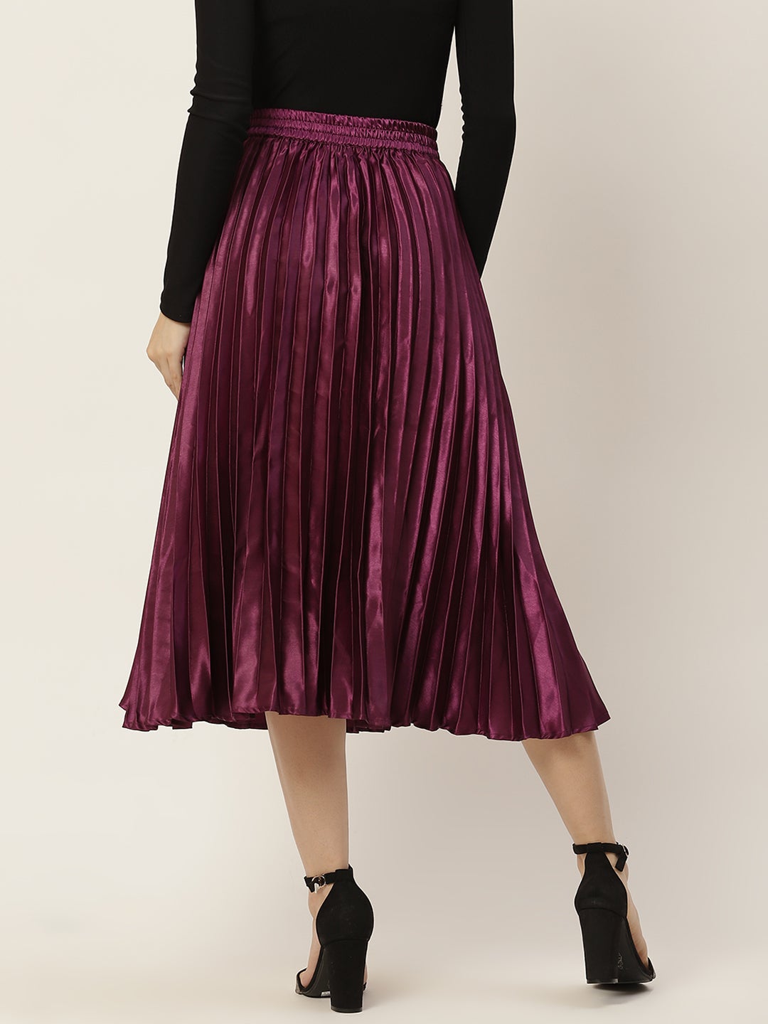 Women Solid Pleated Skirt