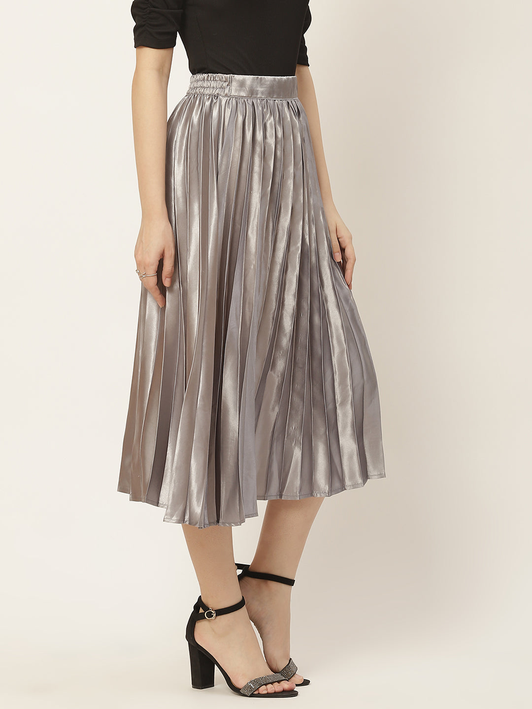 Women Solid Pleated Skirt