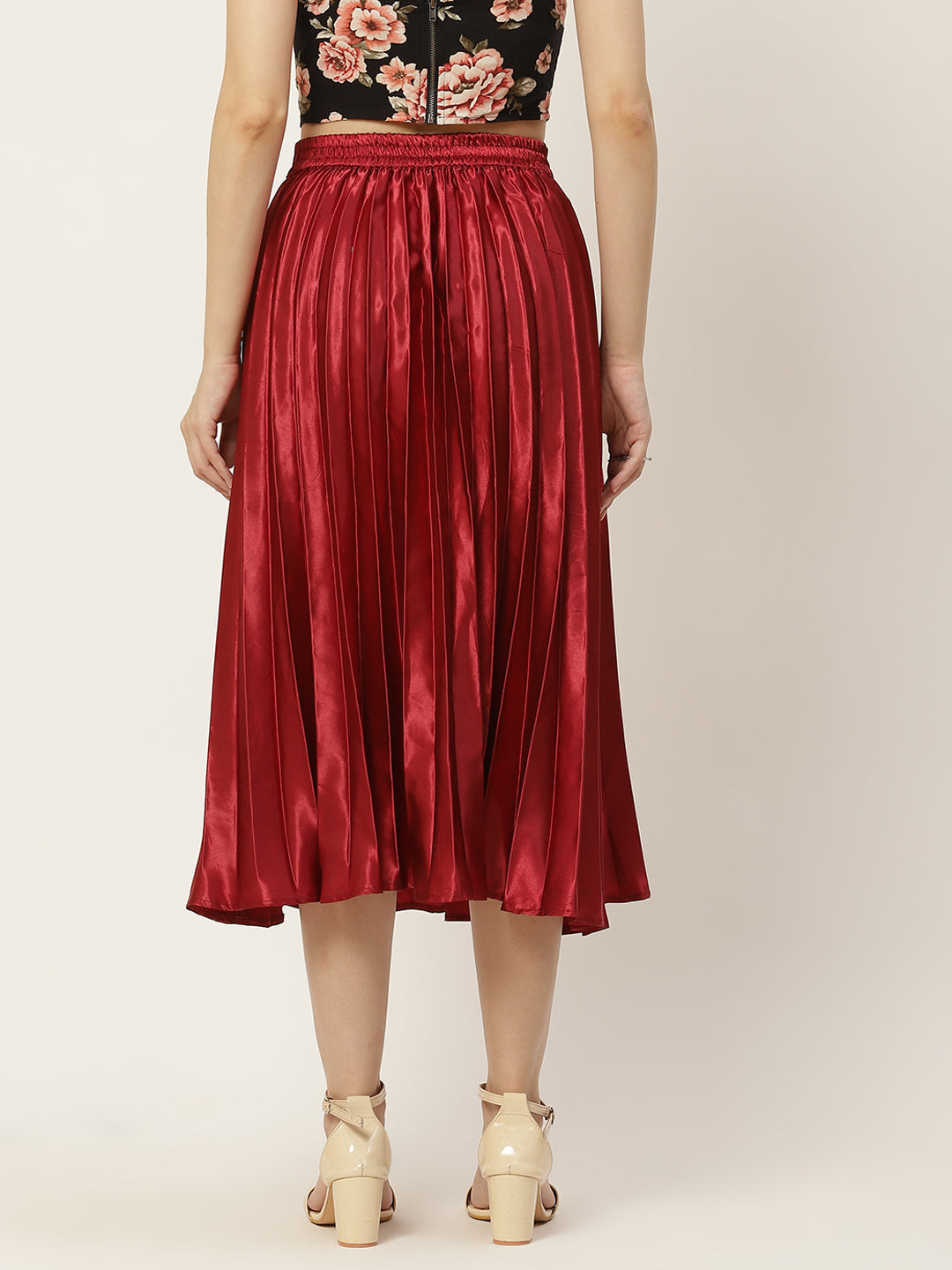 Women Solid Pleated Skirt