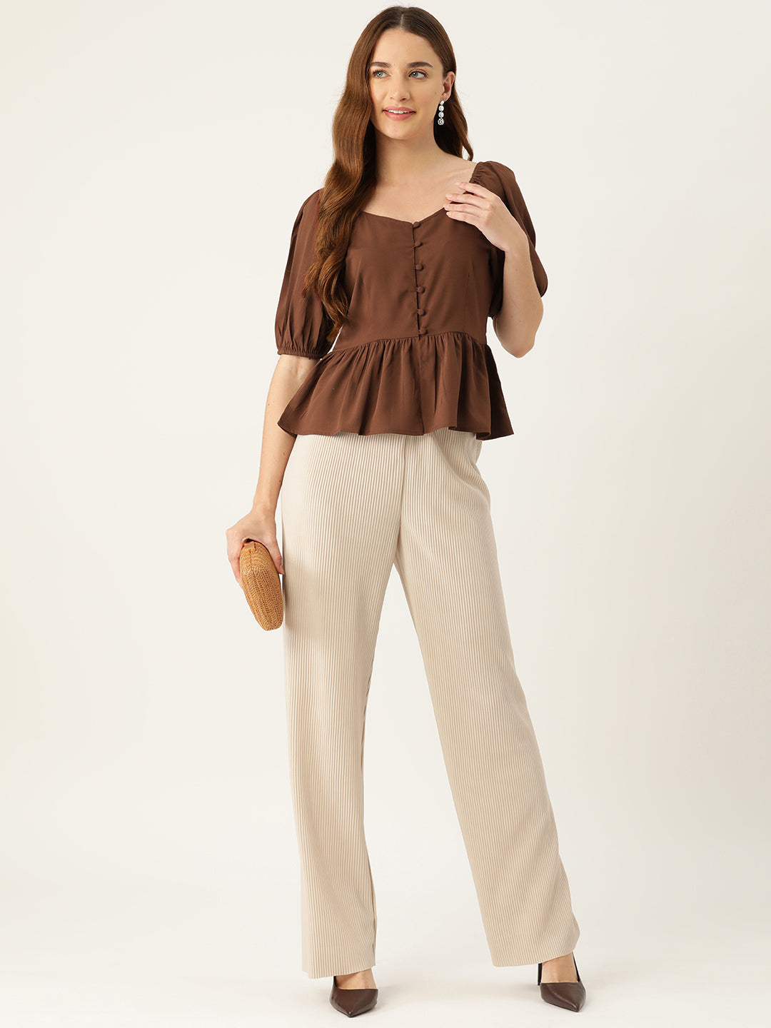 Brown Solid Sweetheart Neck Puff Sleeve Crepe Peplum Top