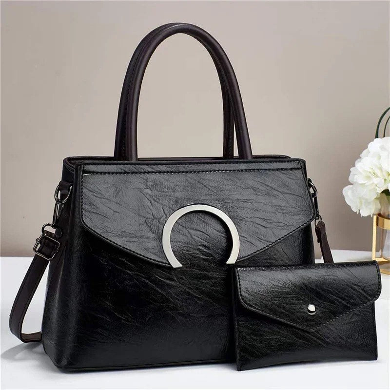 Black Solid Shoulder Bag